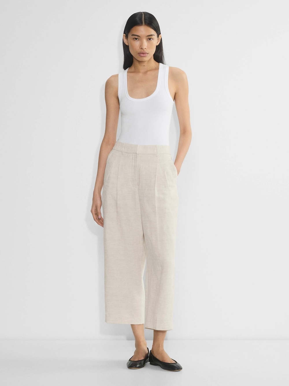 Aritzia The Effortless Pant Cropped CruiseLinen Natural Ecru Trousers Pleated